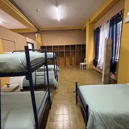 Bellavita Hostel *